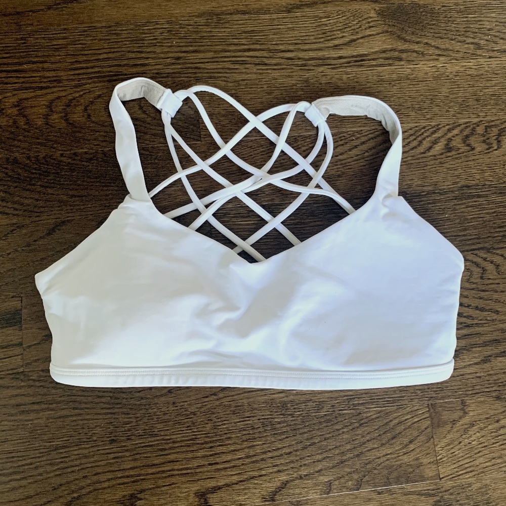 Lululemon Free to Be Wild Sports Bra